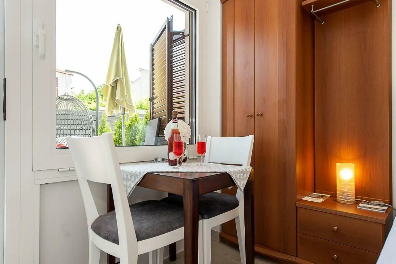 Apartments Medora Rovinj 4*,