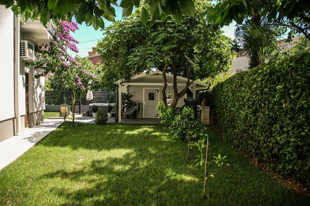 Apartments Medora Rovinj Guest house