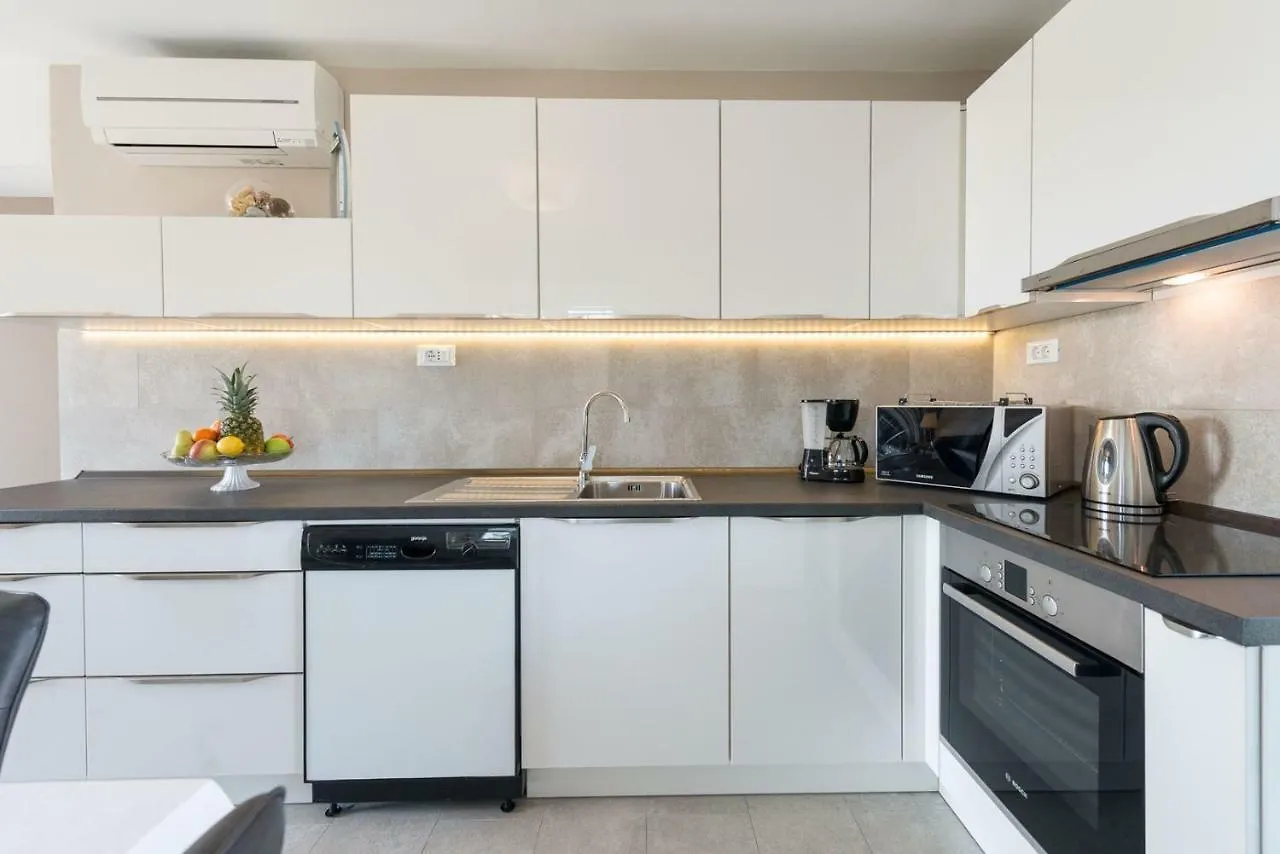 Guest house Apartments Medora Rovinj