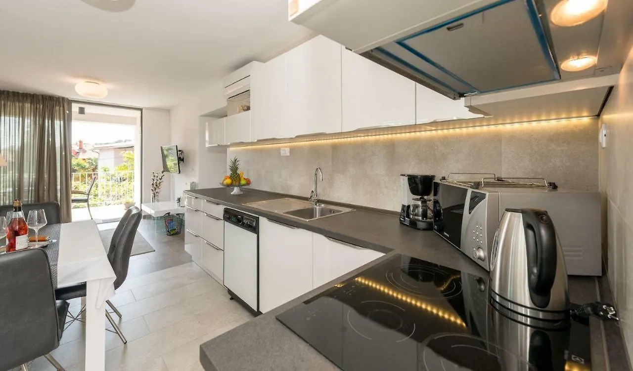Guest house Apartments Medora Rovinj